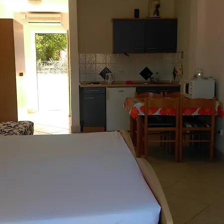 Studio Seget Vranjica 14409b Donji Seget