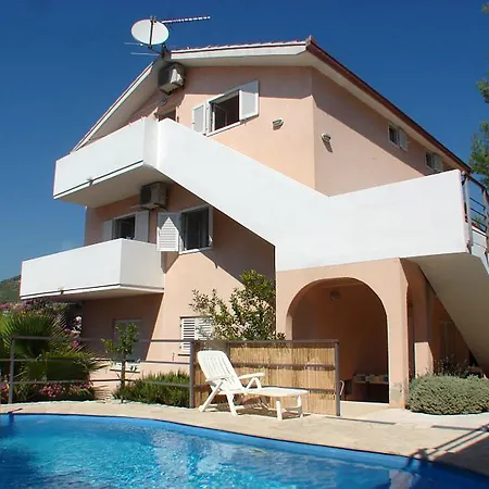 Apartment Studio Seget Vranjica 14409b Donji Seget